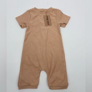 New with tags | earthe | Tan Kids One Piece romper | 3t